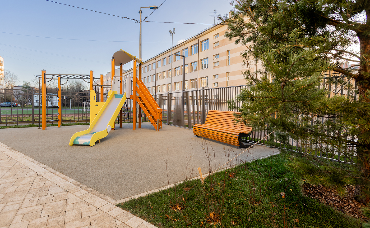 Светлановский 45